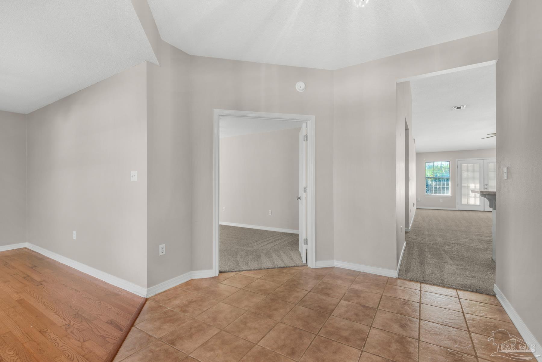 5089 Mandavilla Blvd