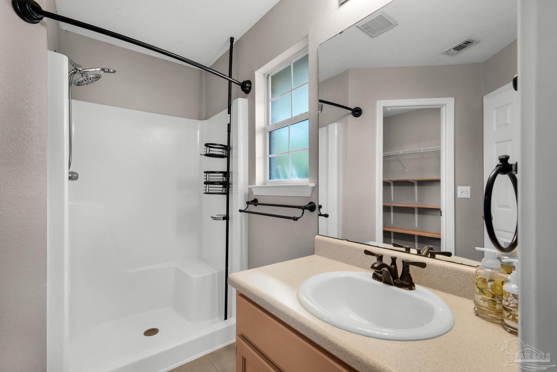 5089 Mandavilla Blvd