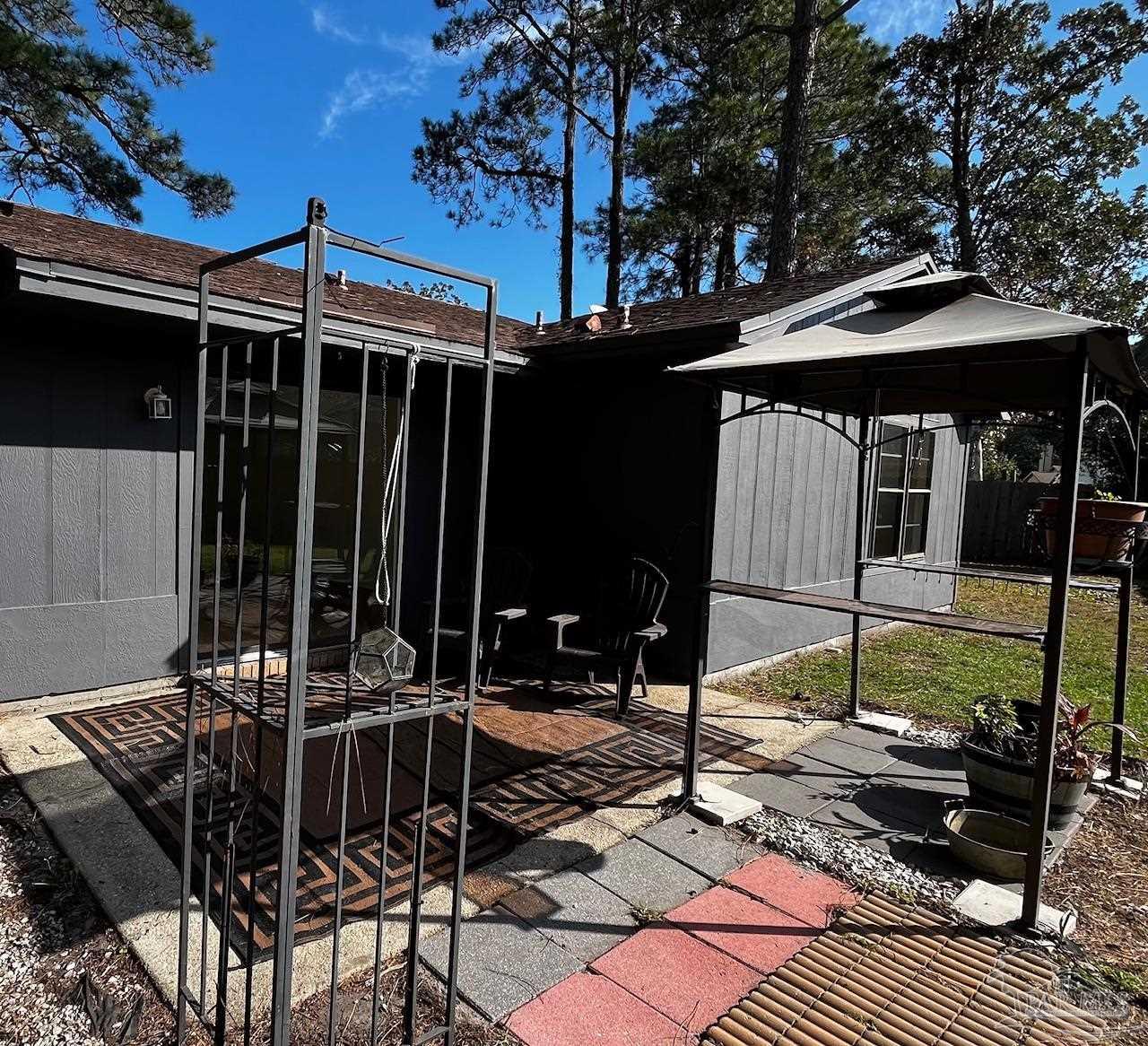 1359 Sanibel Ln