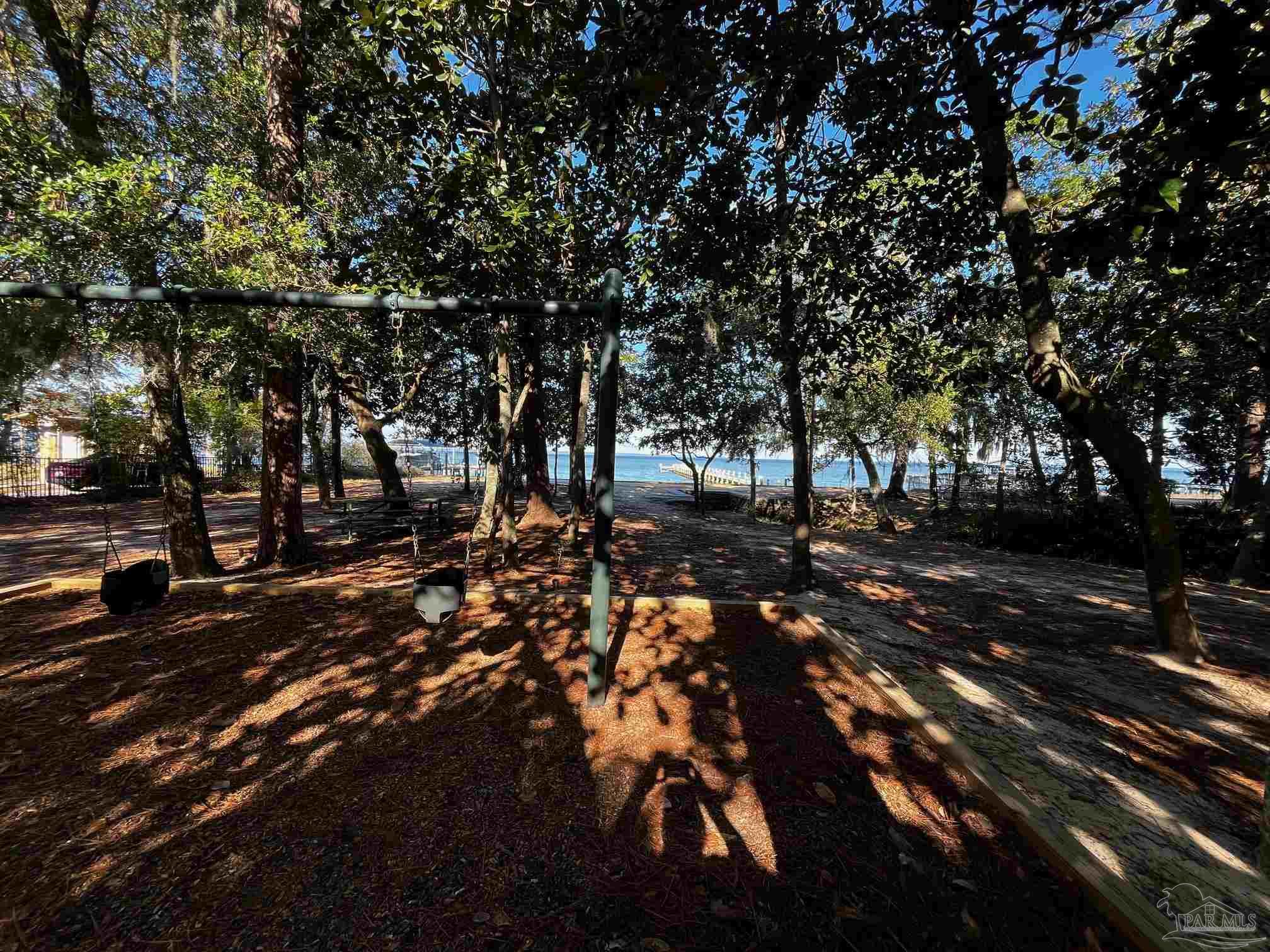 1359 Sanibel Ln
