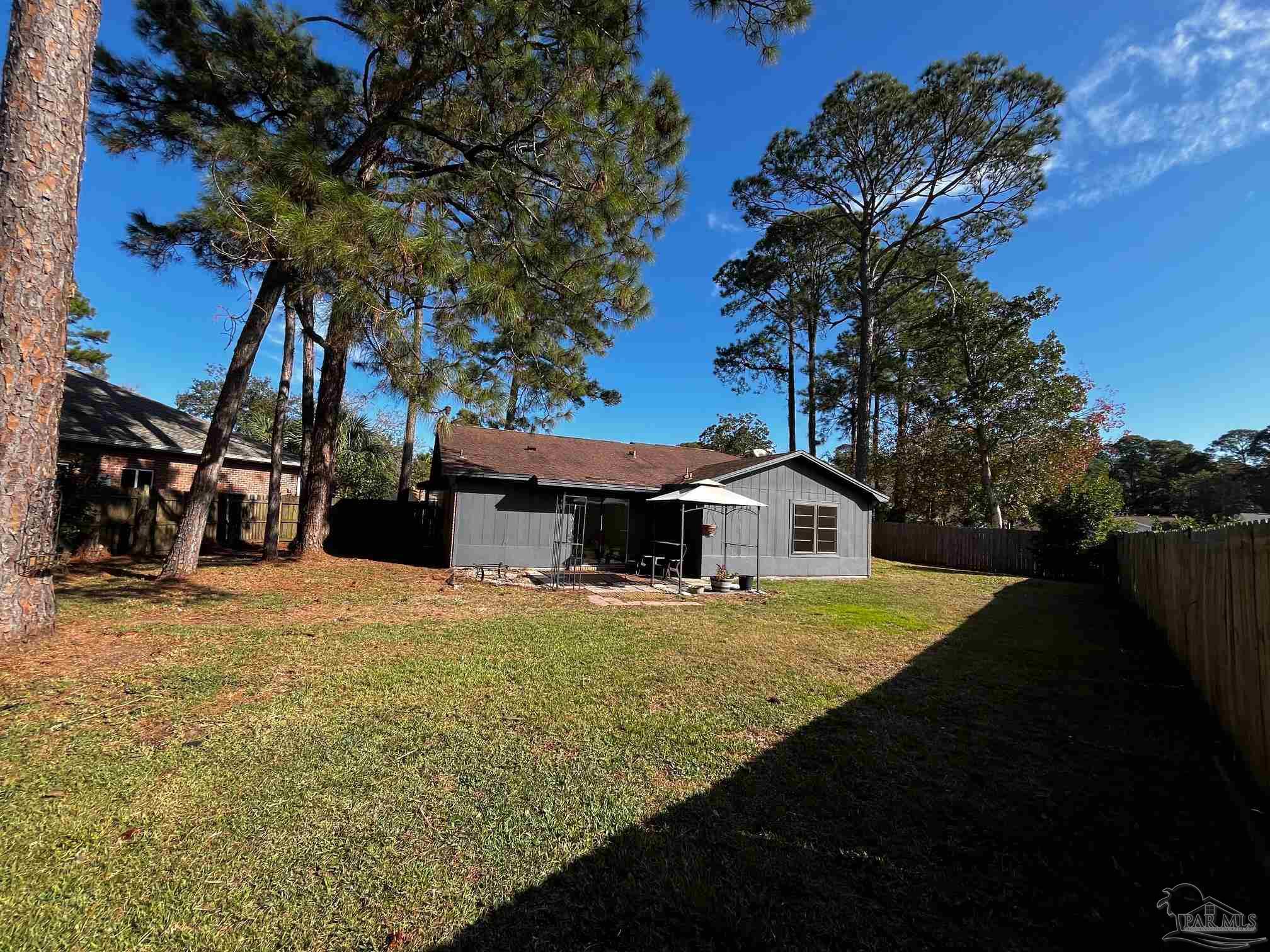 1359 Sanibel Ln