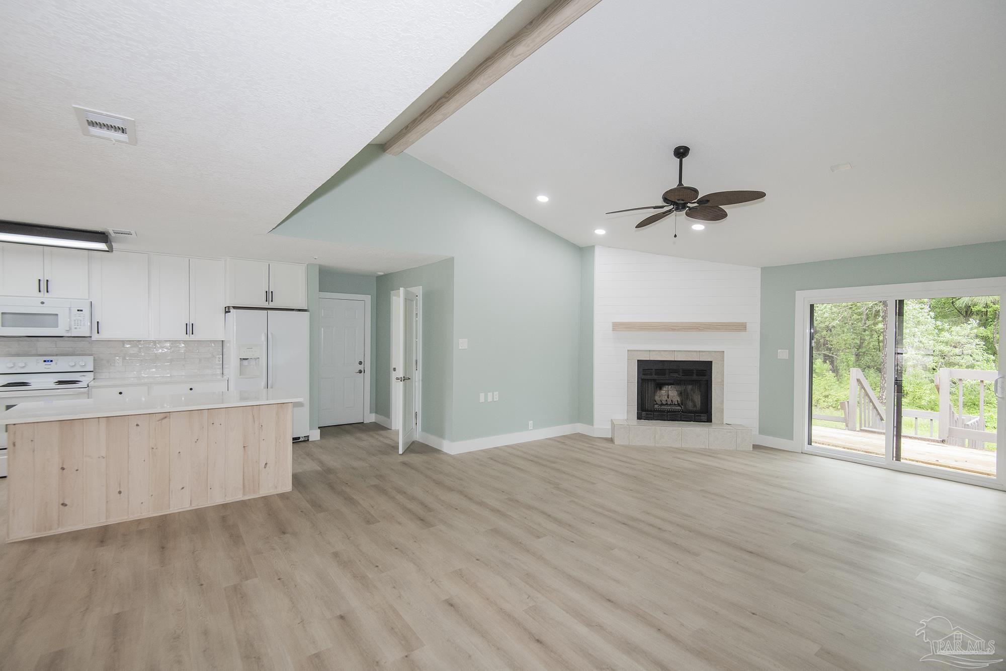 2732 Sanibel Pl