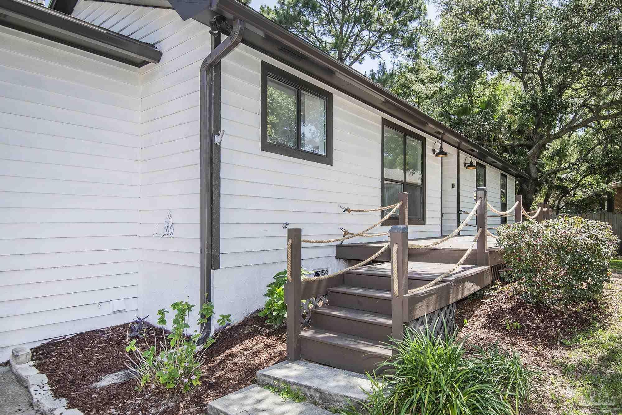 2732 Sanibel Pl