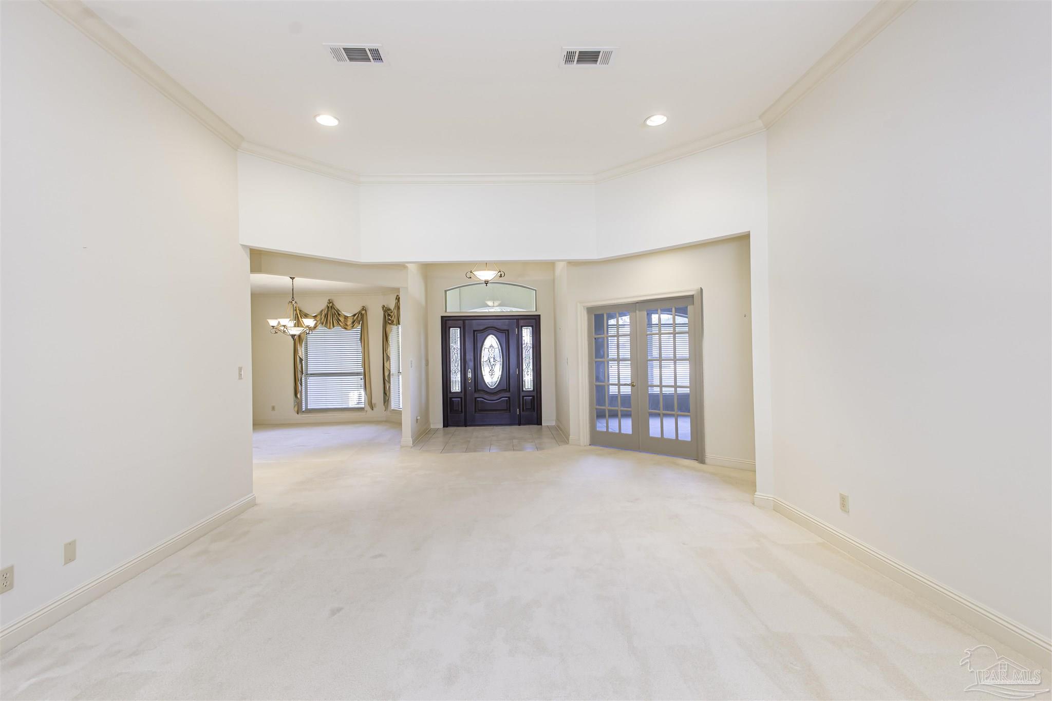 2549 Frank Cir