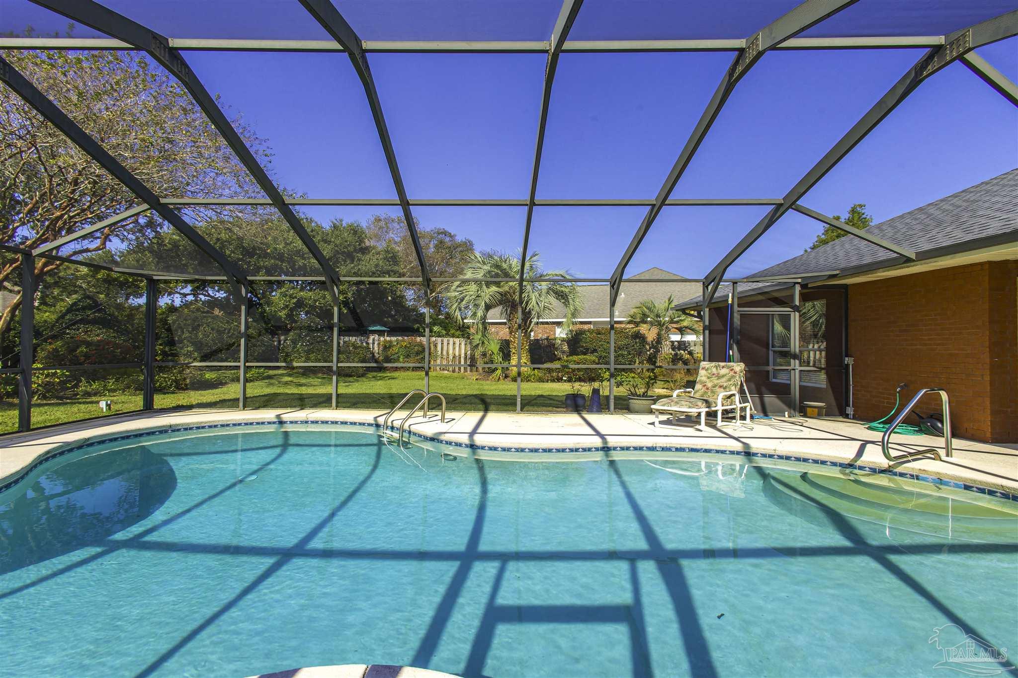 2549 Frank Cir