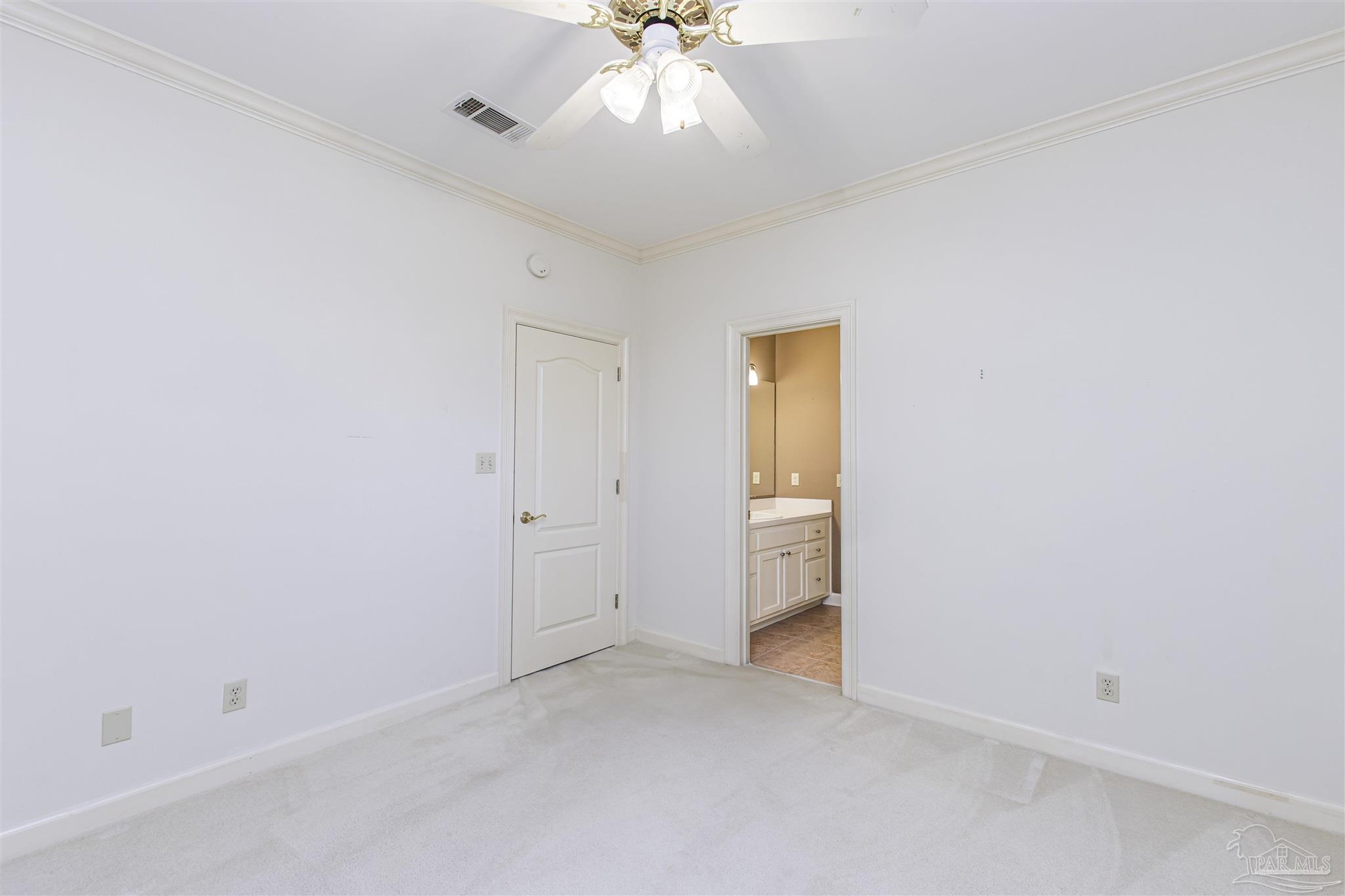 2549 Frank Cir
