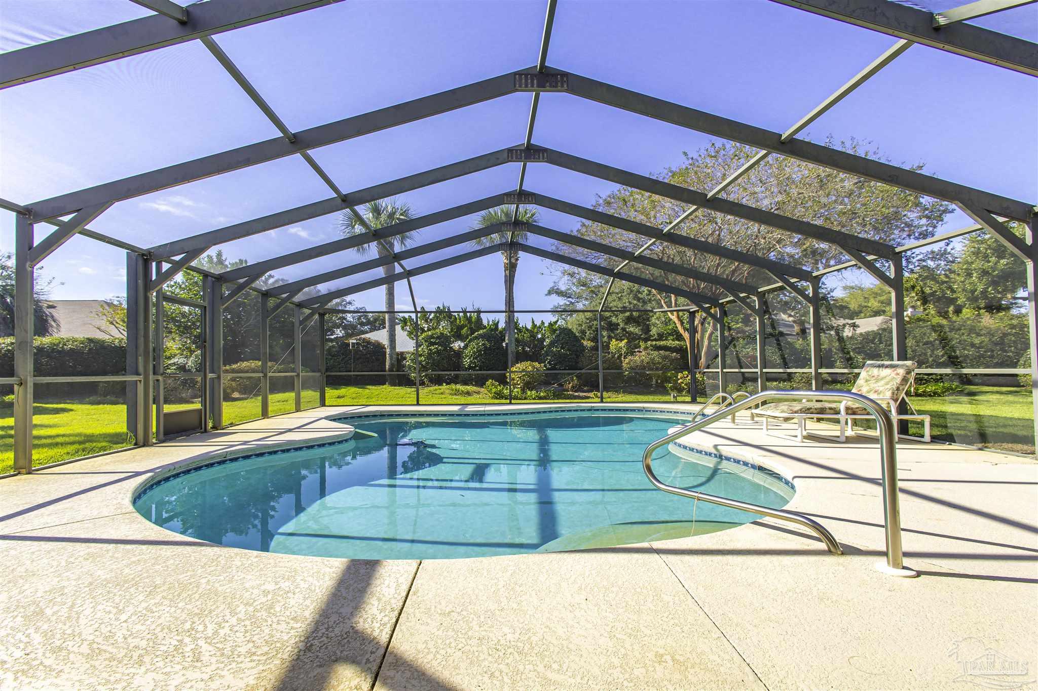 2549 Frank Cir