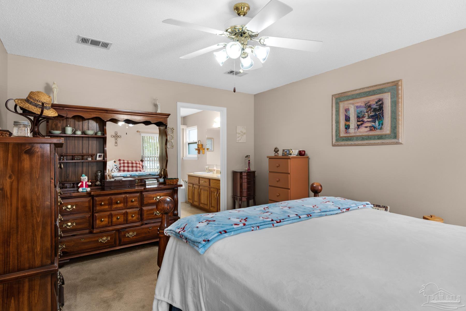 6224 Hunters Ridge Dr