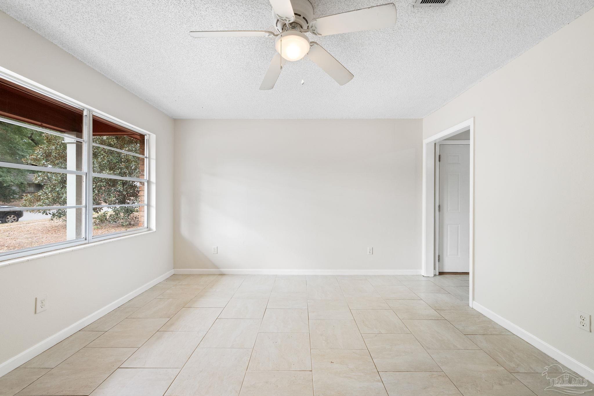 4484 Bixby Cir