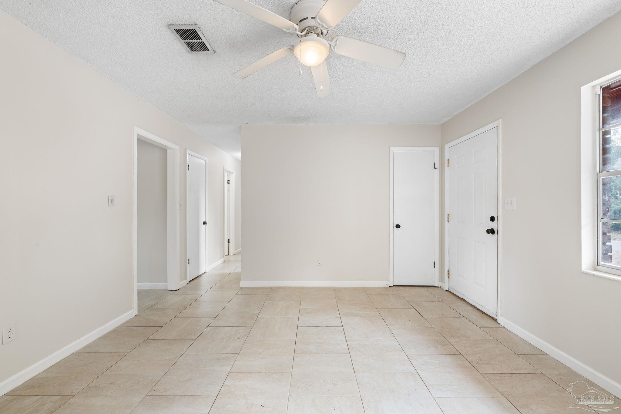 4484 Bixby Cir