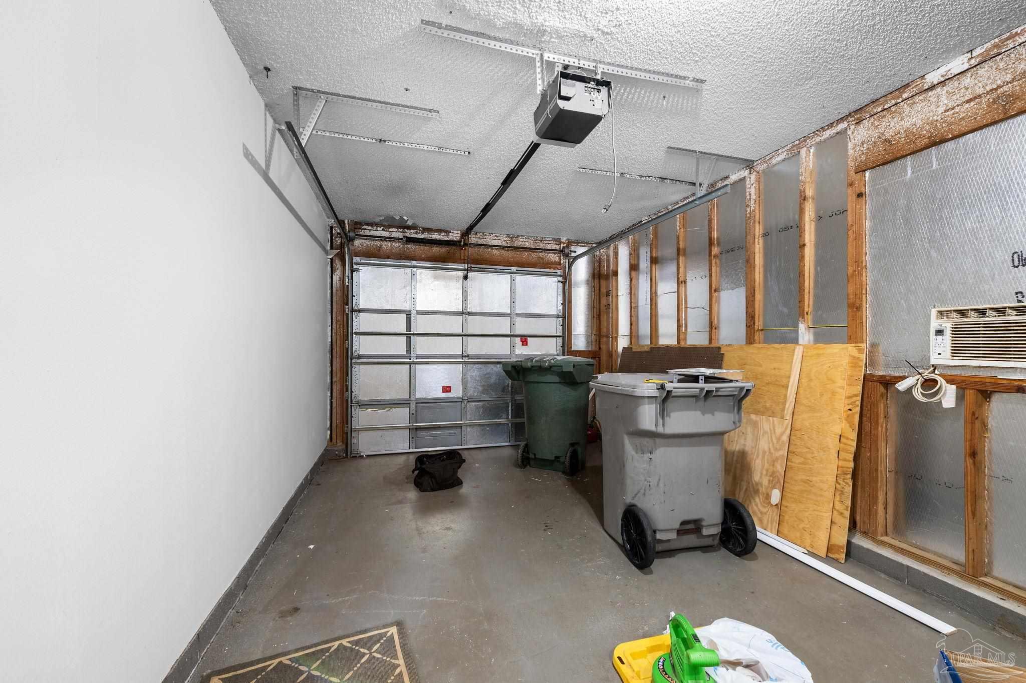 4484 Bixby Cir