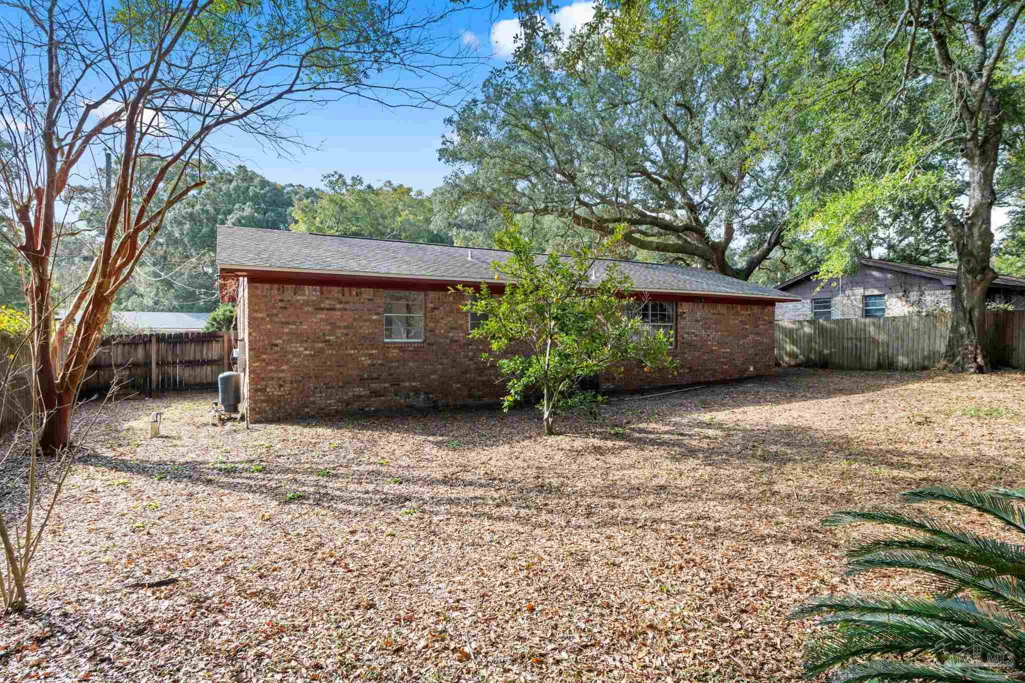 4484 Bixby Cir