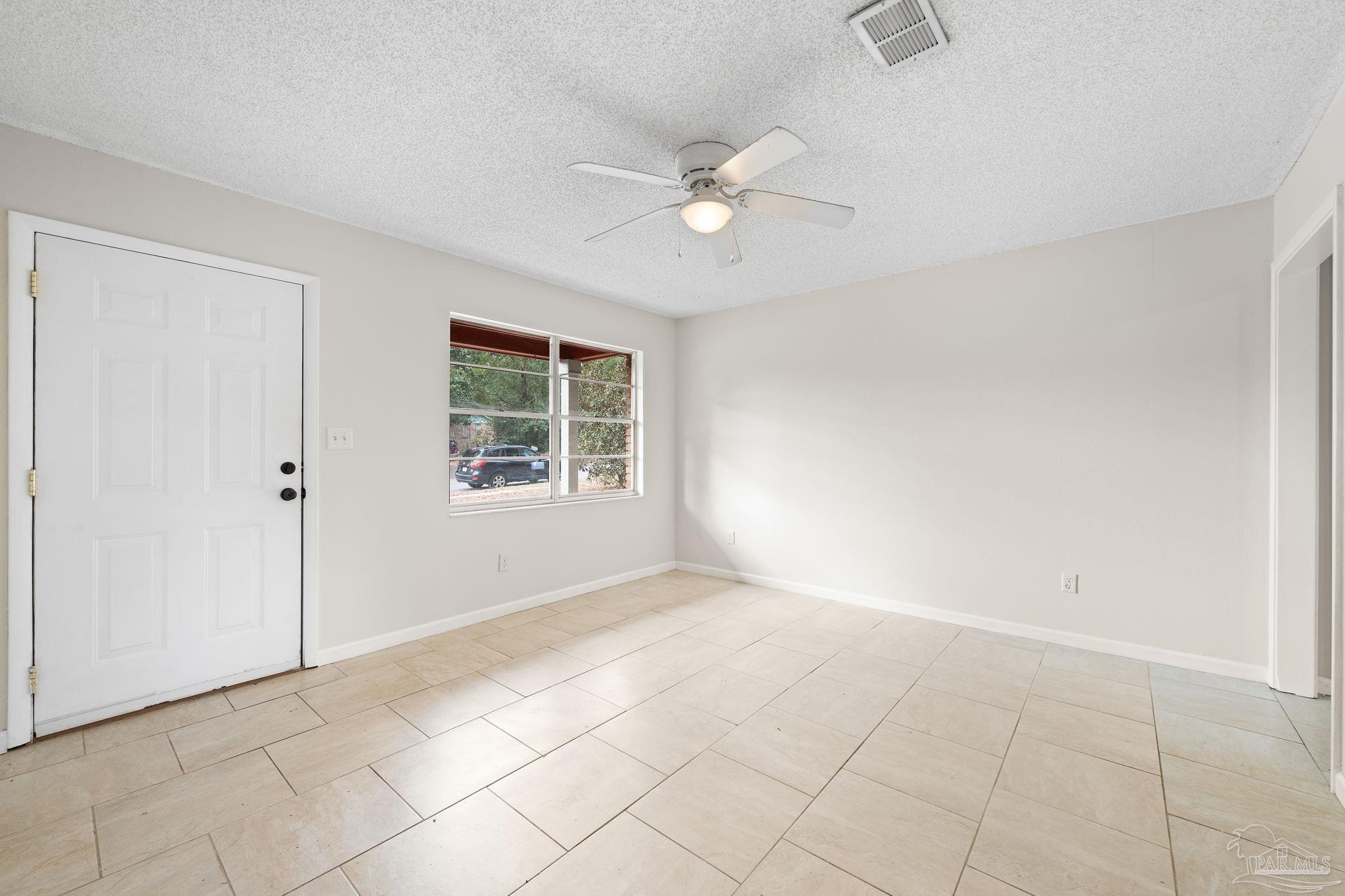 4484 Bixby Cir