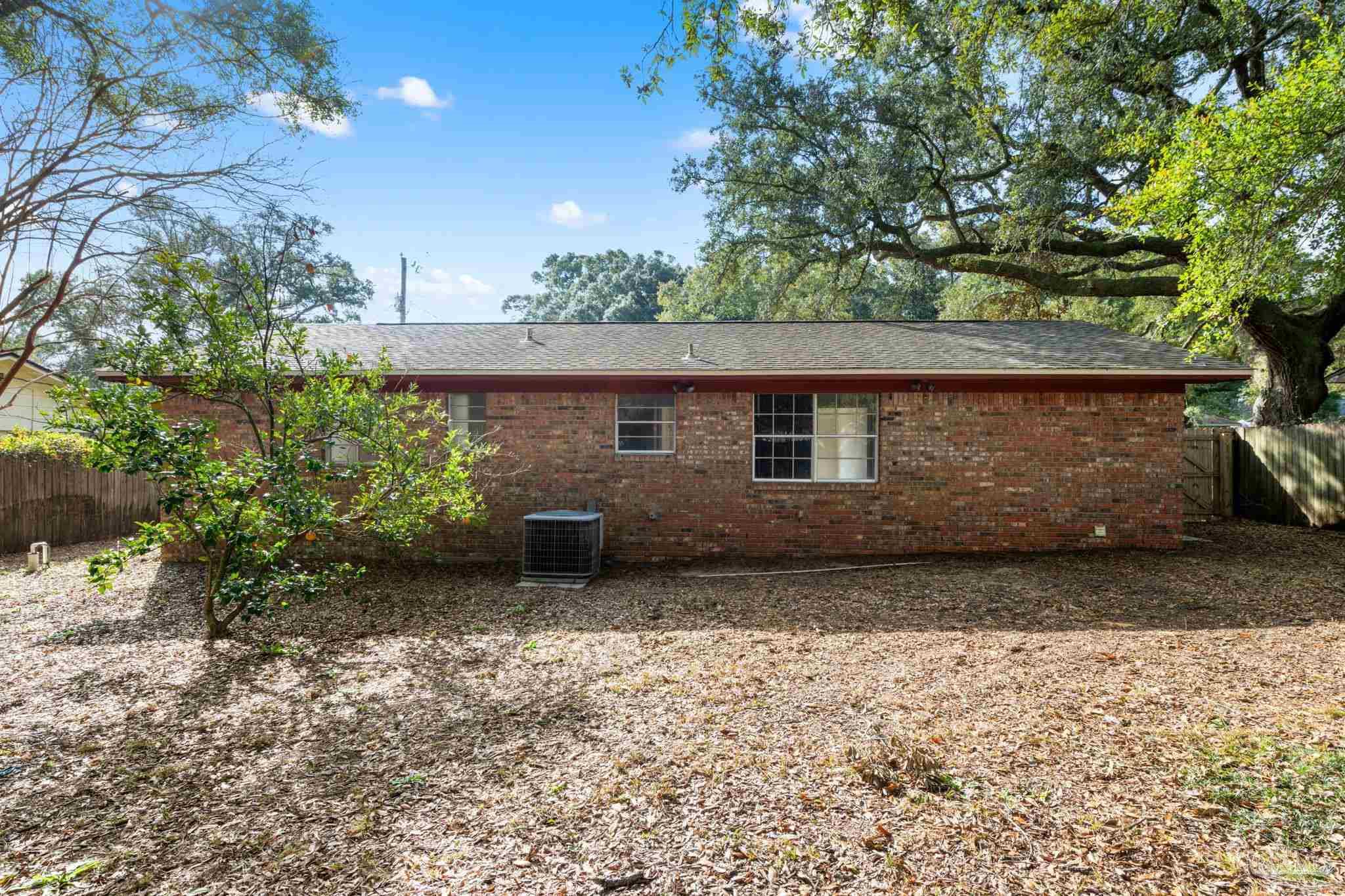 4484 Bixby Cir