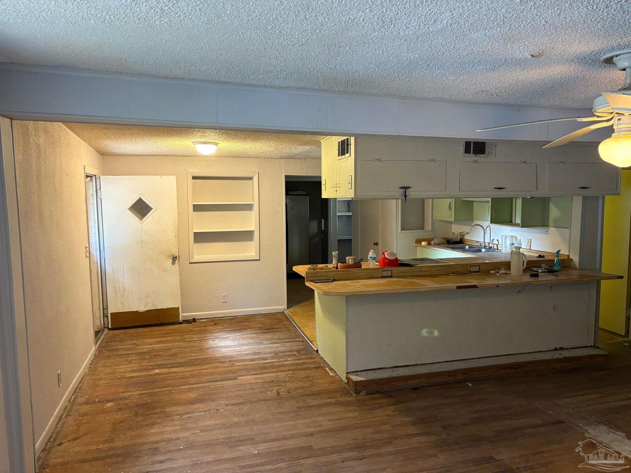 20 Redwood Cir