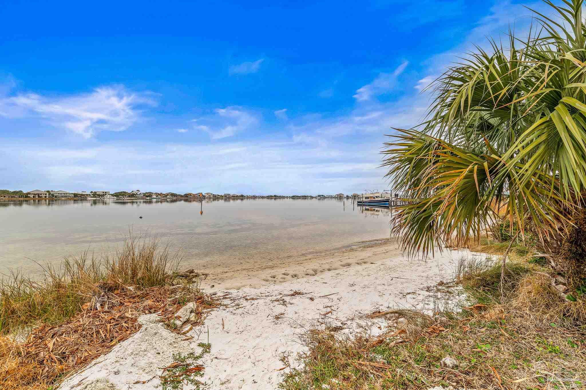 336 Ft Pickens Rd # 111 Unit: E-111