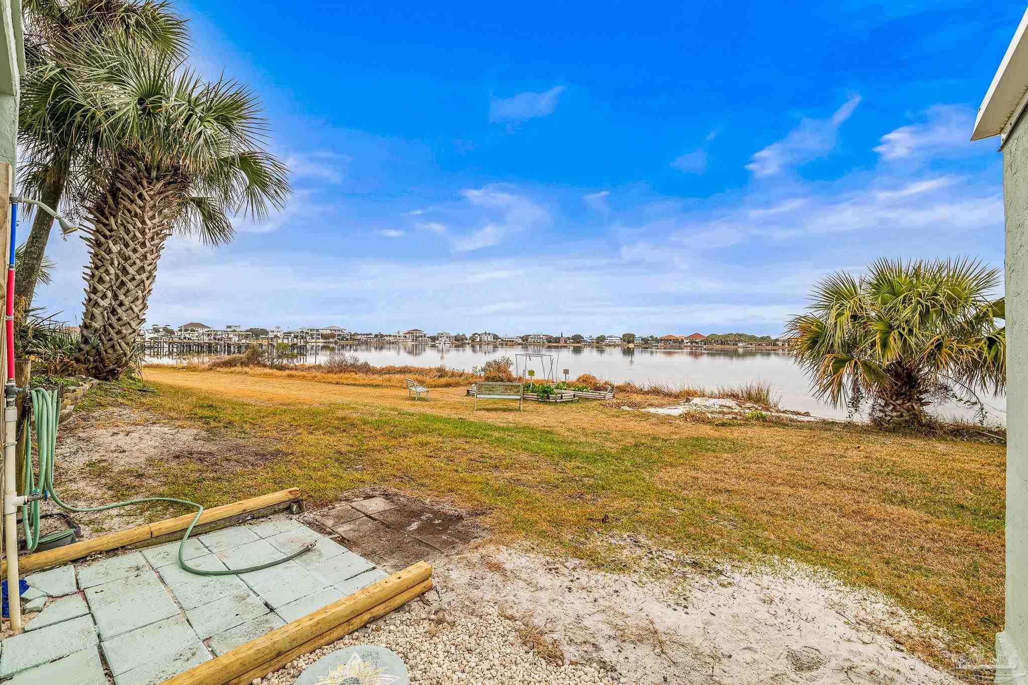 336 Ft Pickens Rd # 111 Unit: E-111