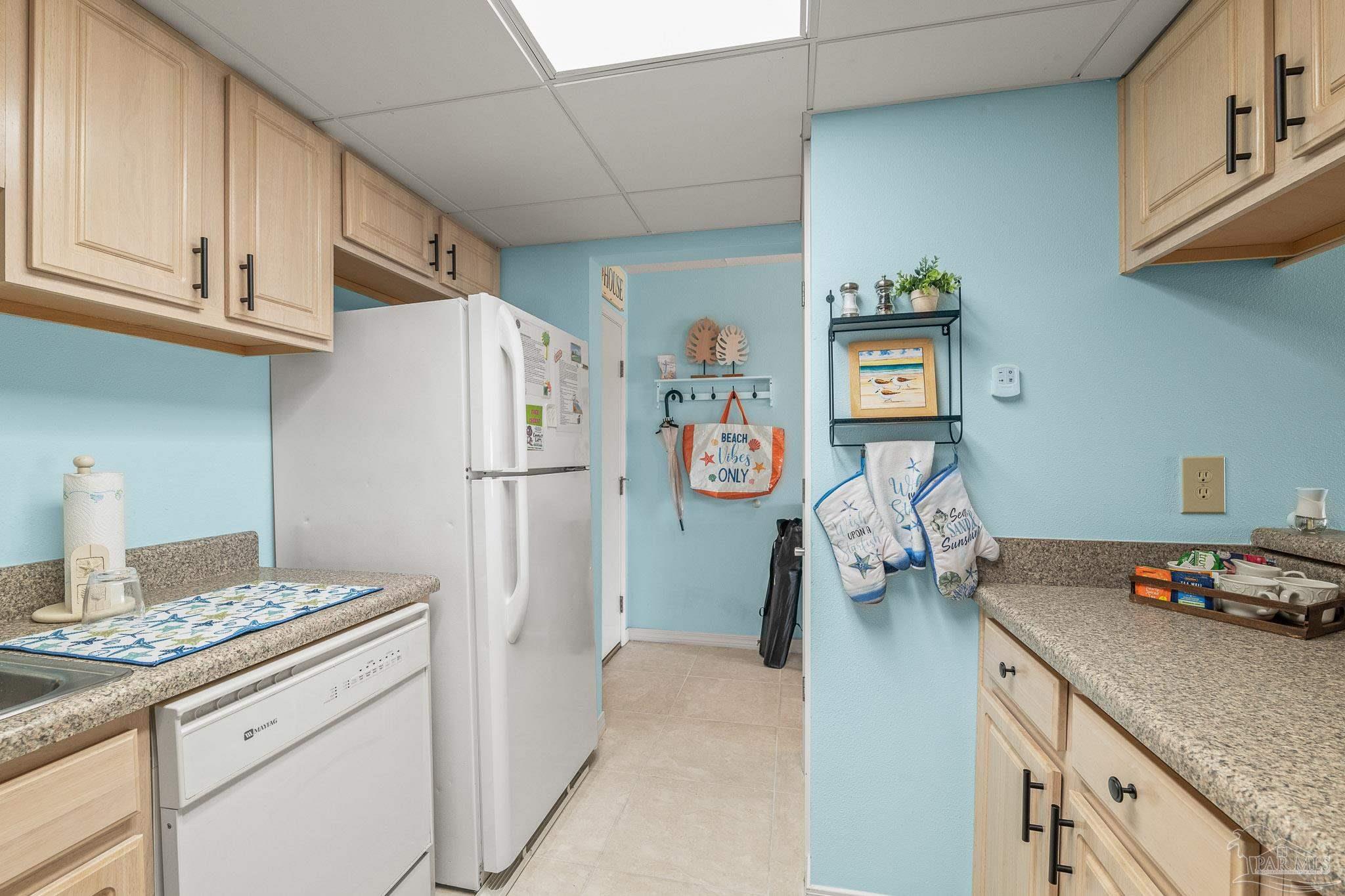 336 Ft Pickens Rd # 111 Unit: E-111