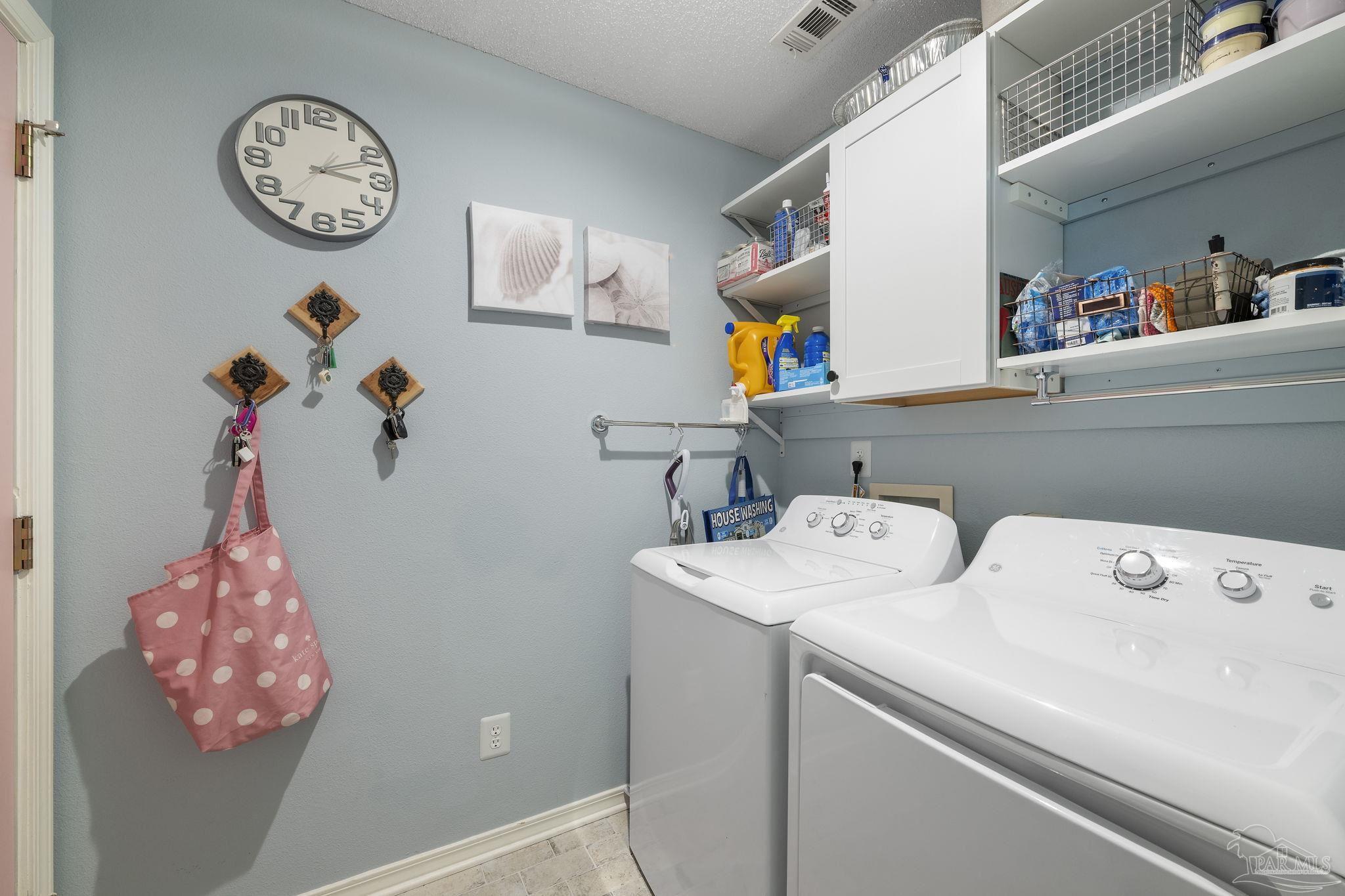2161 Antilles Dr