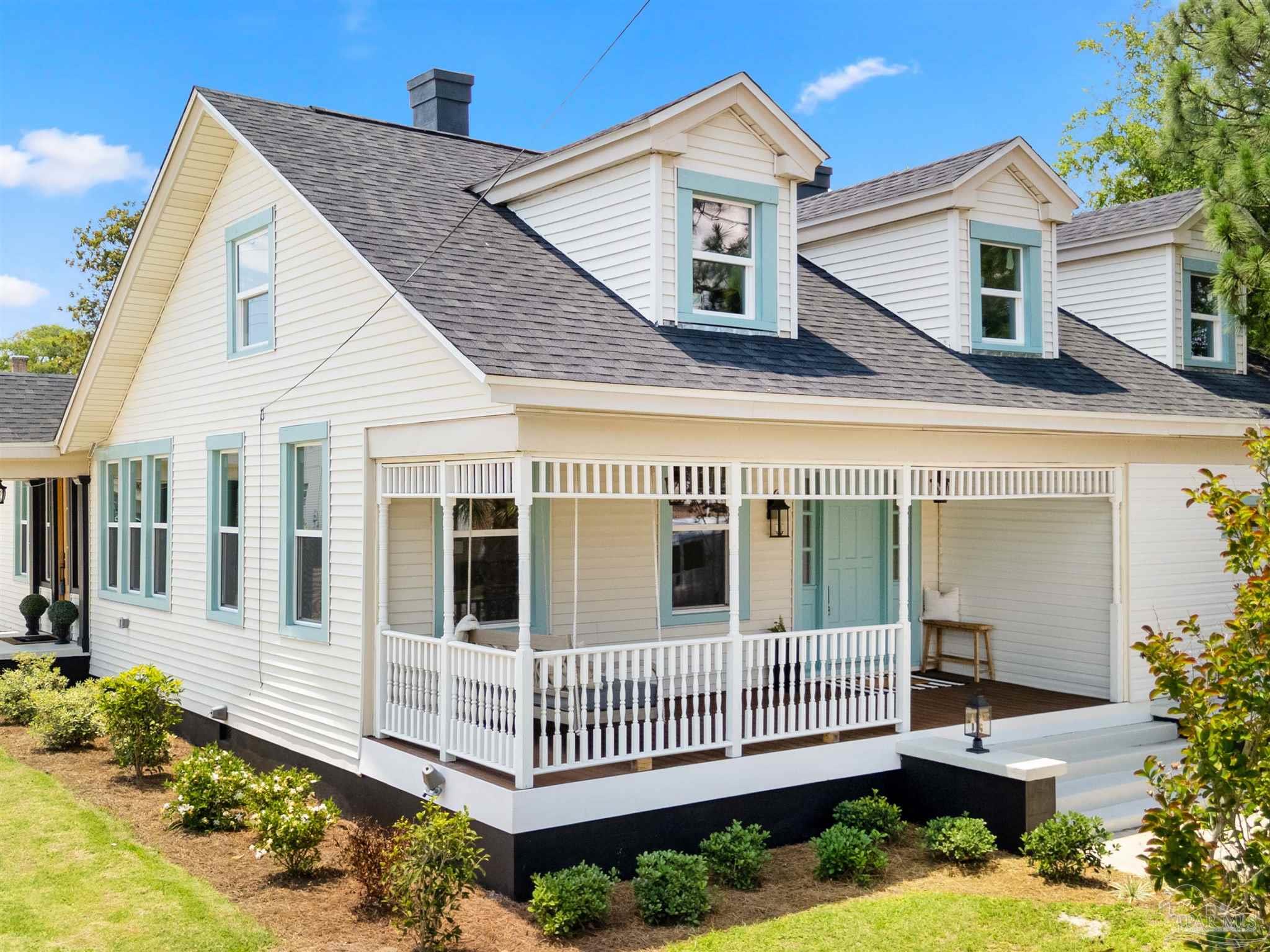 200 W Wright St