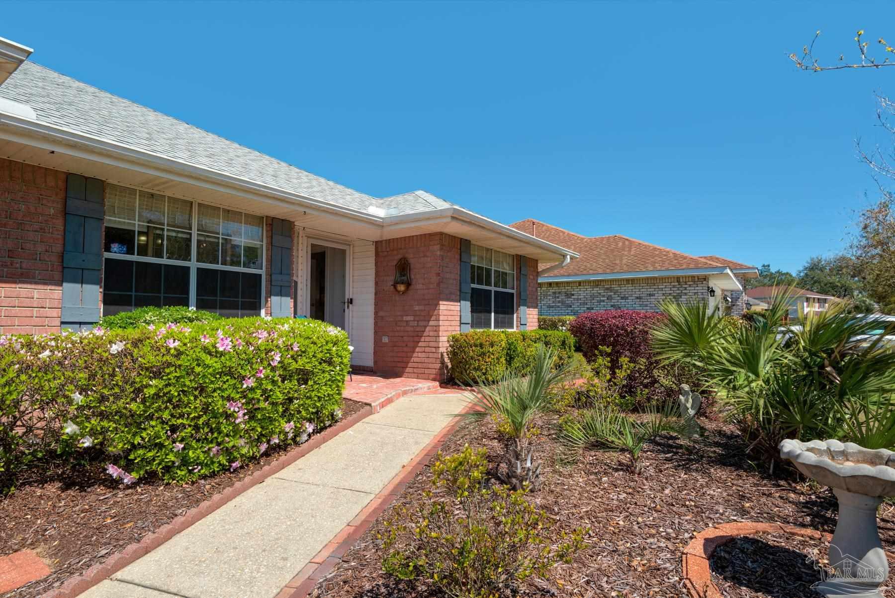 2260 Valle Escondido Dr