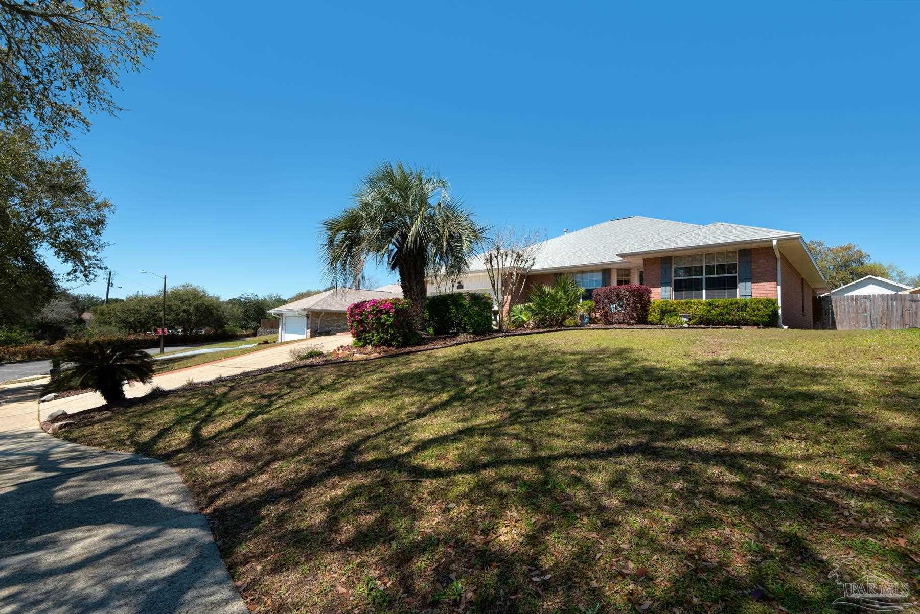 2260 Valle Escondido Dr