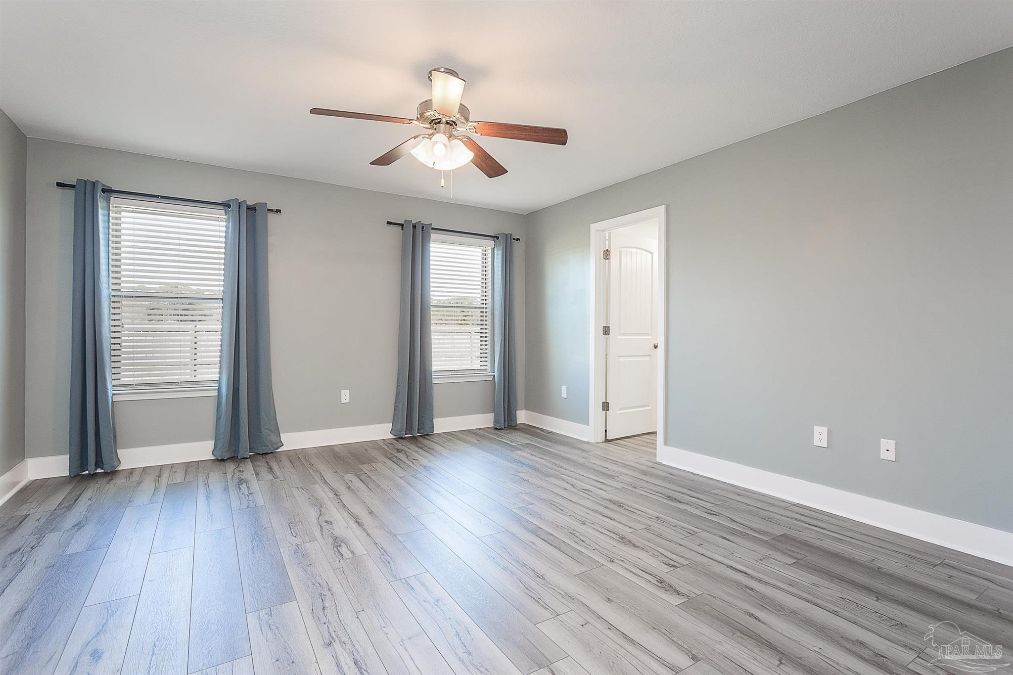 5857 Pescara Dr