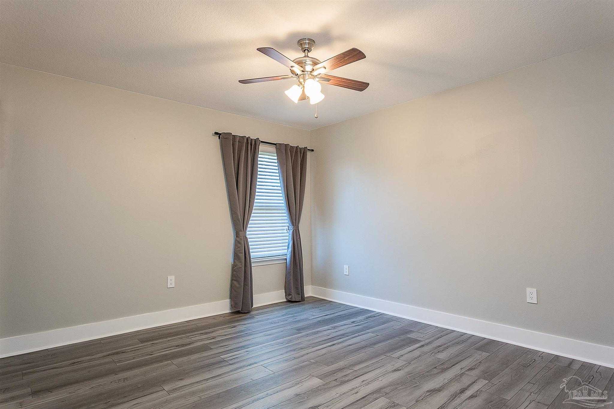 5857 Pescara Dr