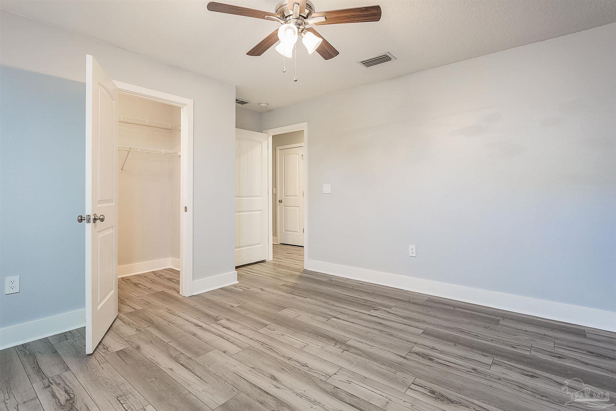 5857 Pescara Dr