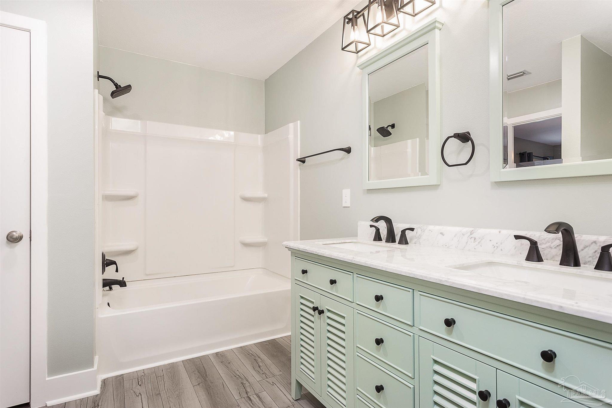 5857 Pescara Dr