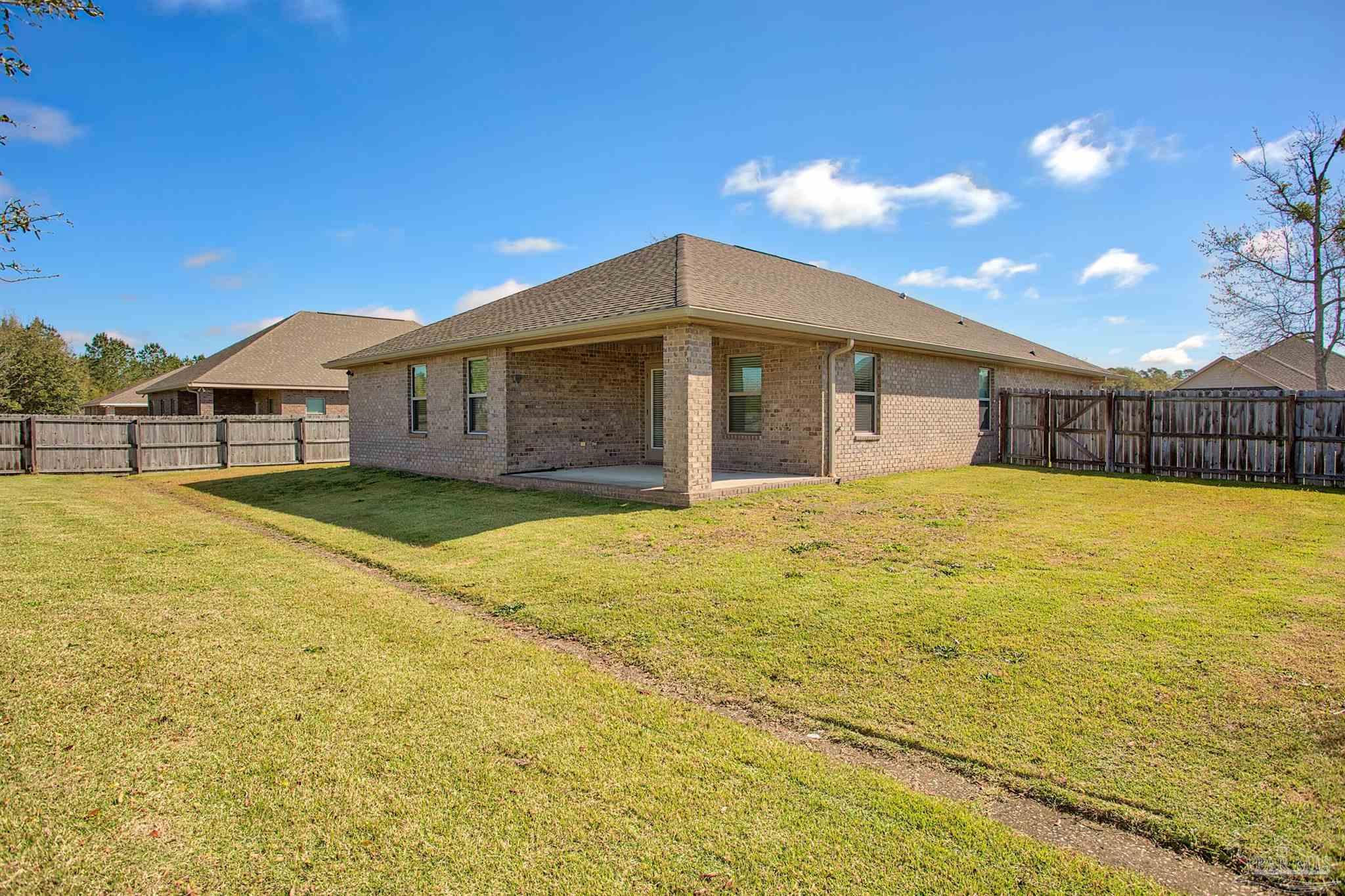 5857 Pescara Dr