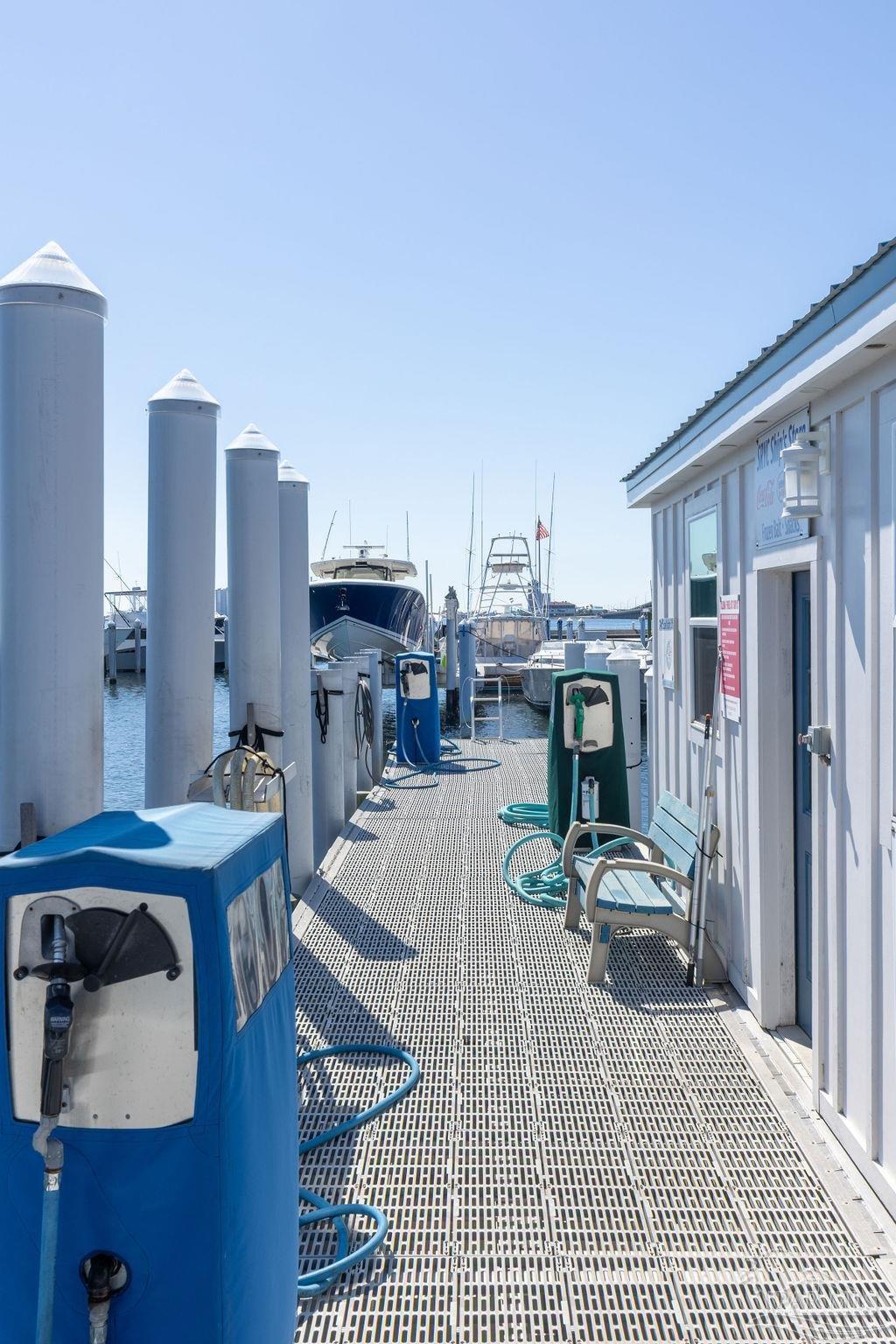 300 Pensacola Beach Rd