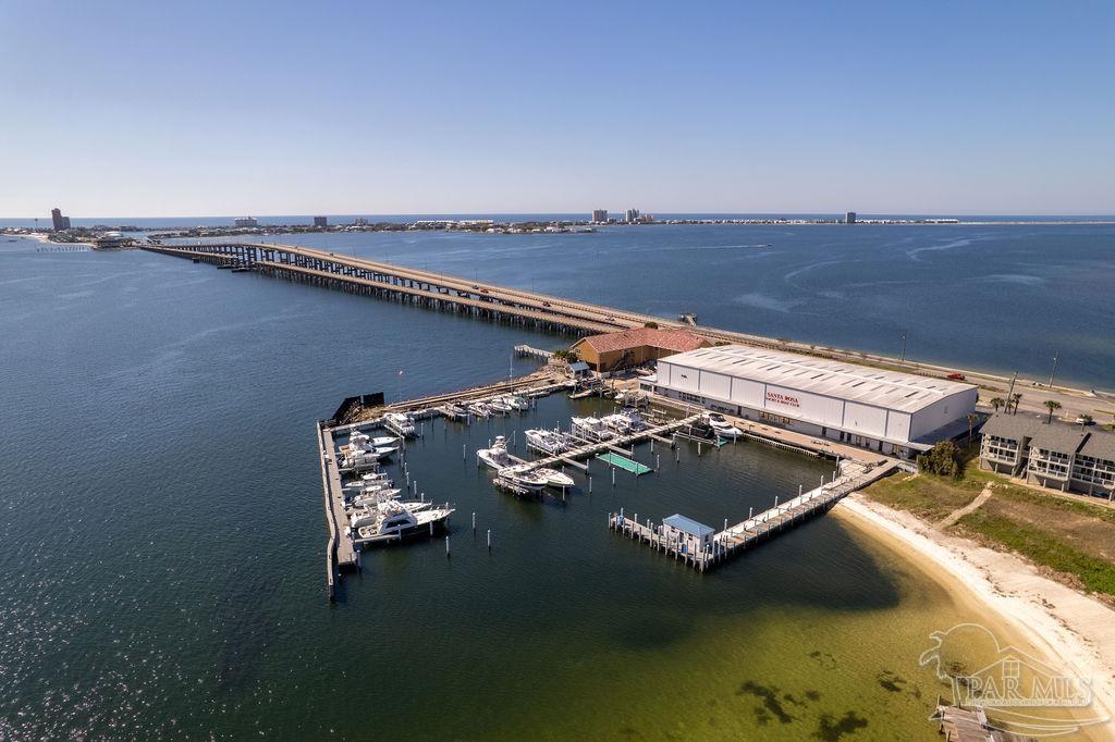 300 Pensacola Beach Rd