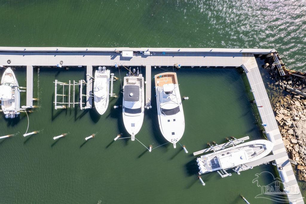 300 Pensacola Beach Rd