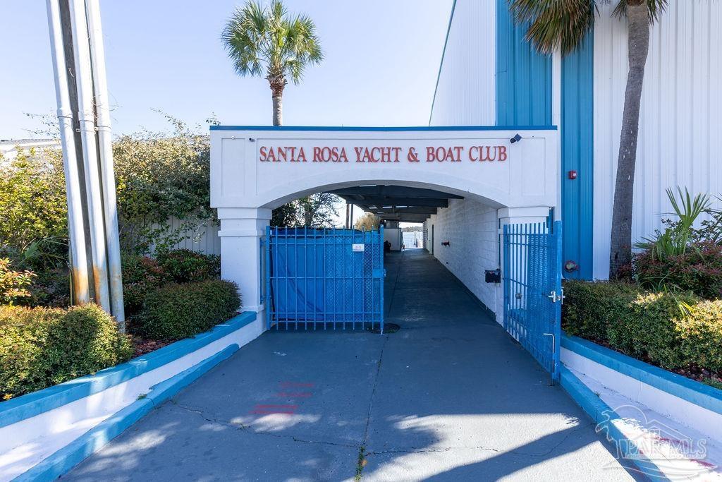 300 Pensacola Beach Rd