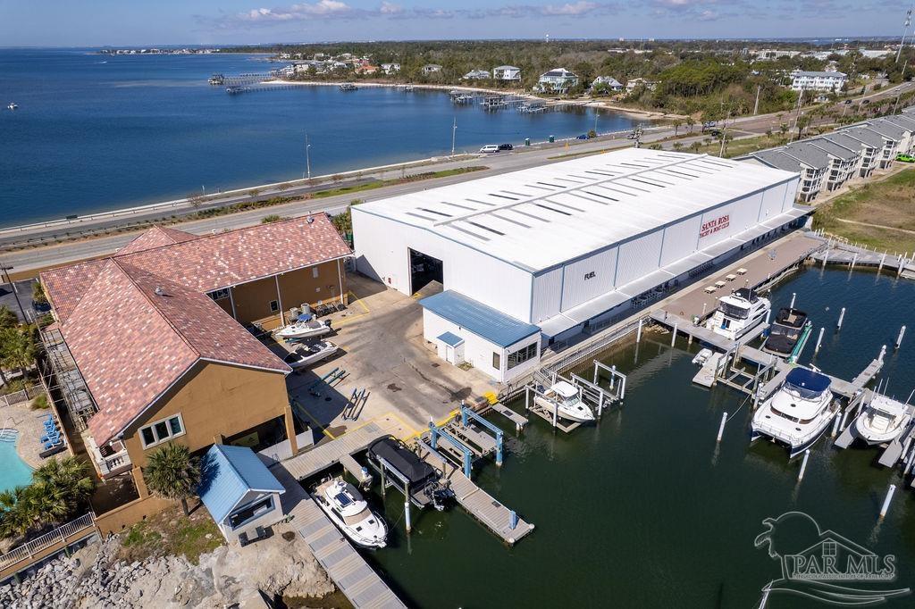 300 Pensacola Beach Rd