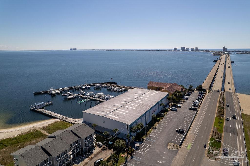 300 Pensacola Beach Rd
