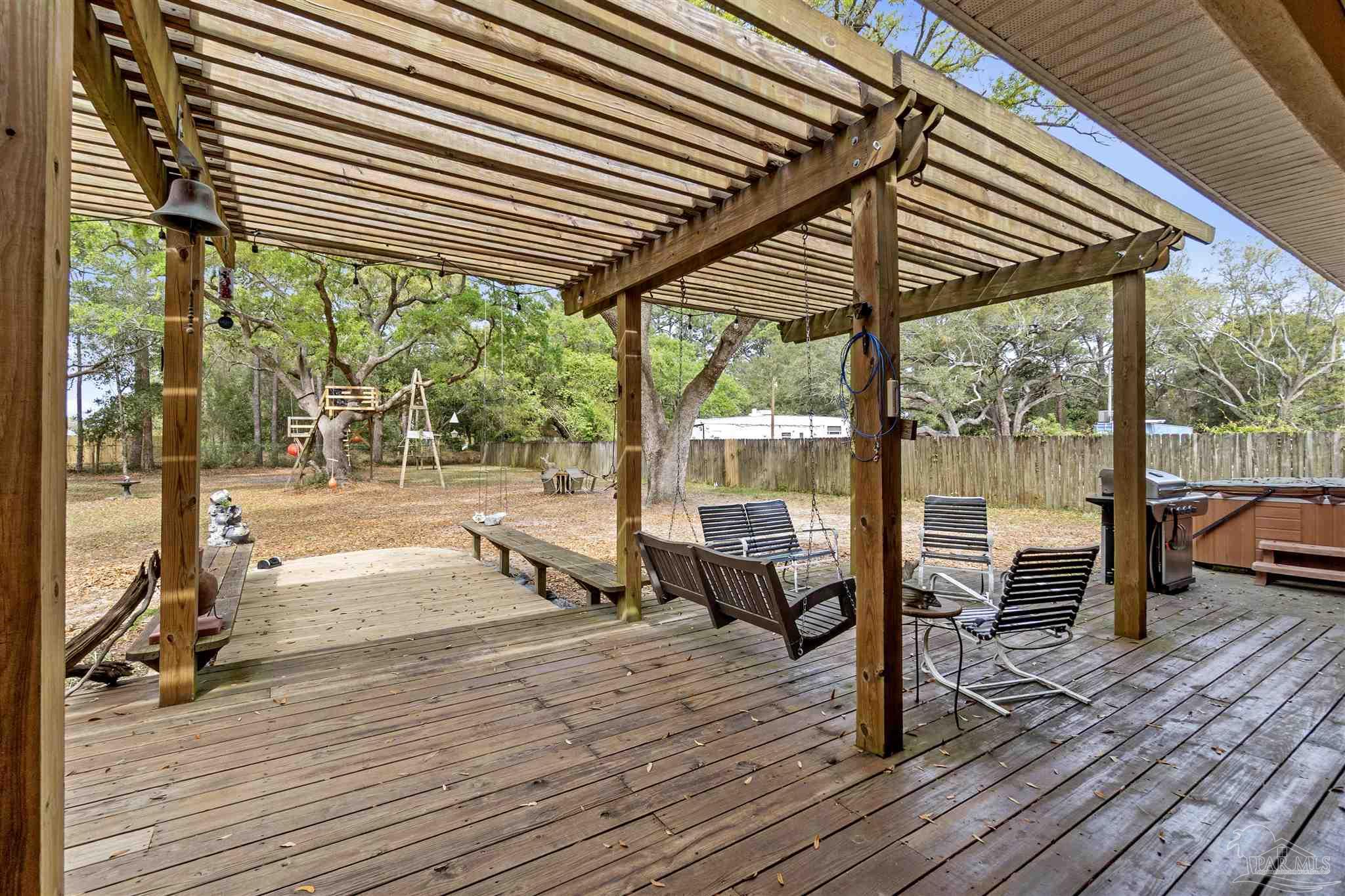 1555 Ocean Breeze Ln