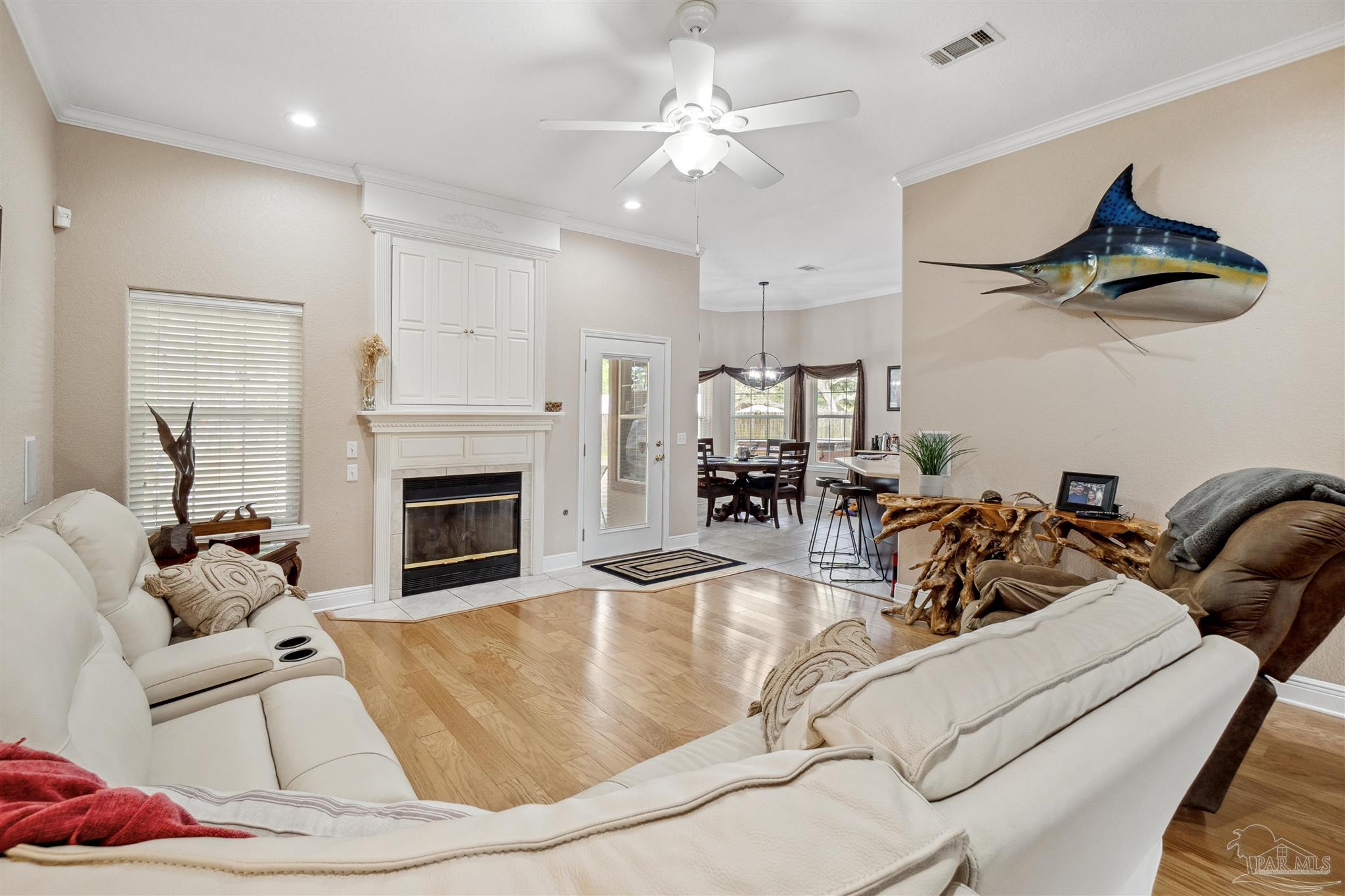 1555 Ocean Breeze Ln