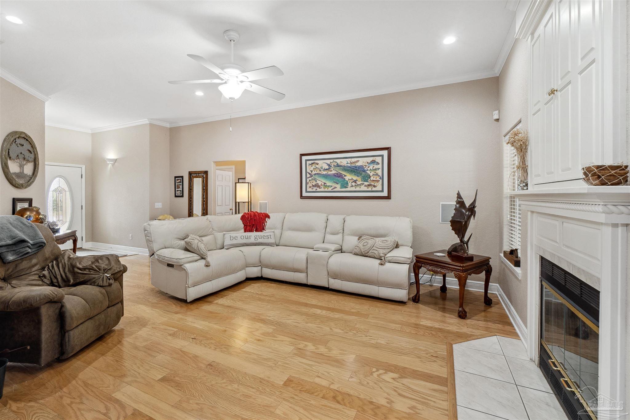 1555 Ocean Breeze Ln