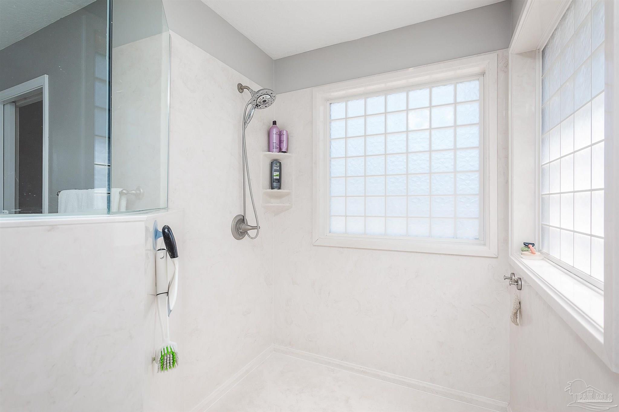 236 Tecumseh Ln