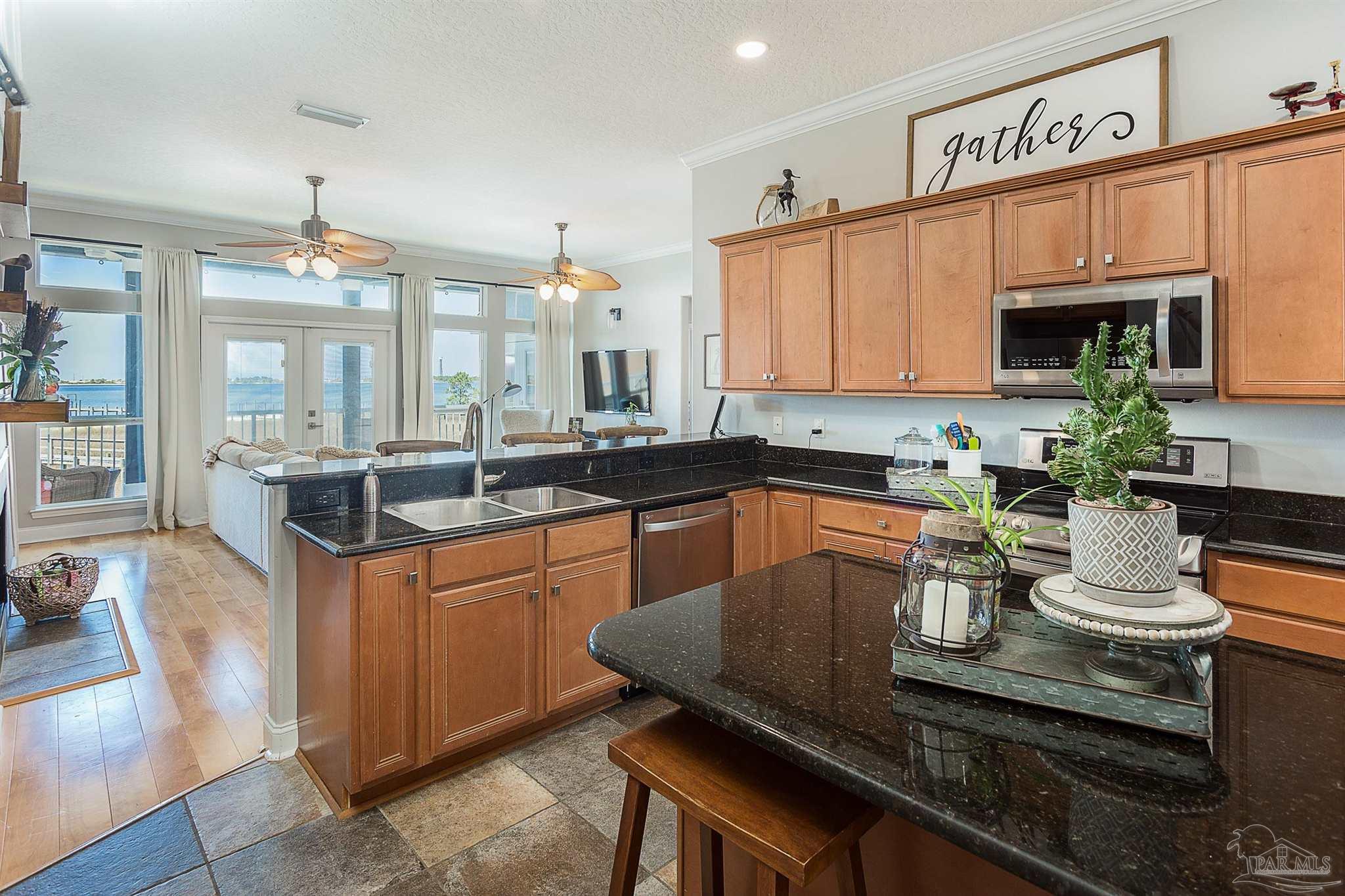 236 Tecumseh Ln