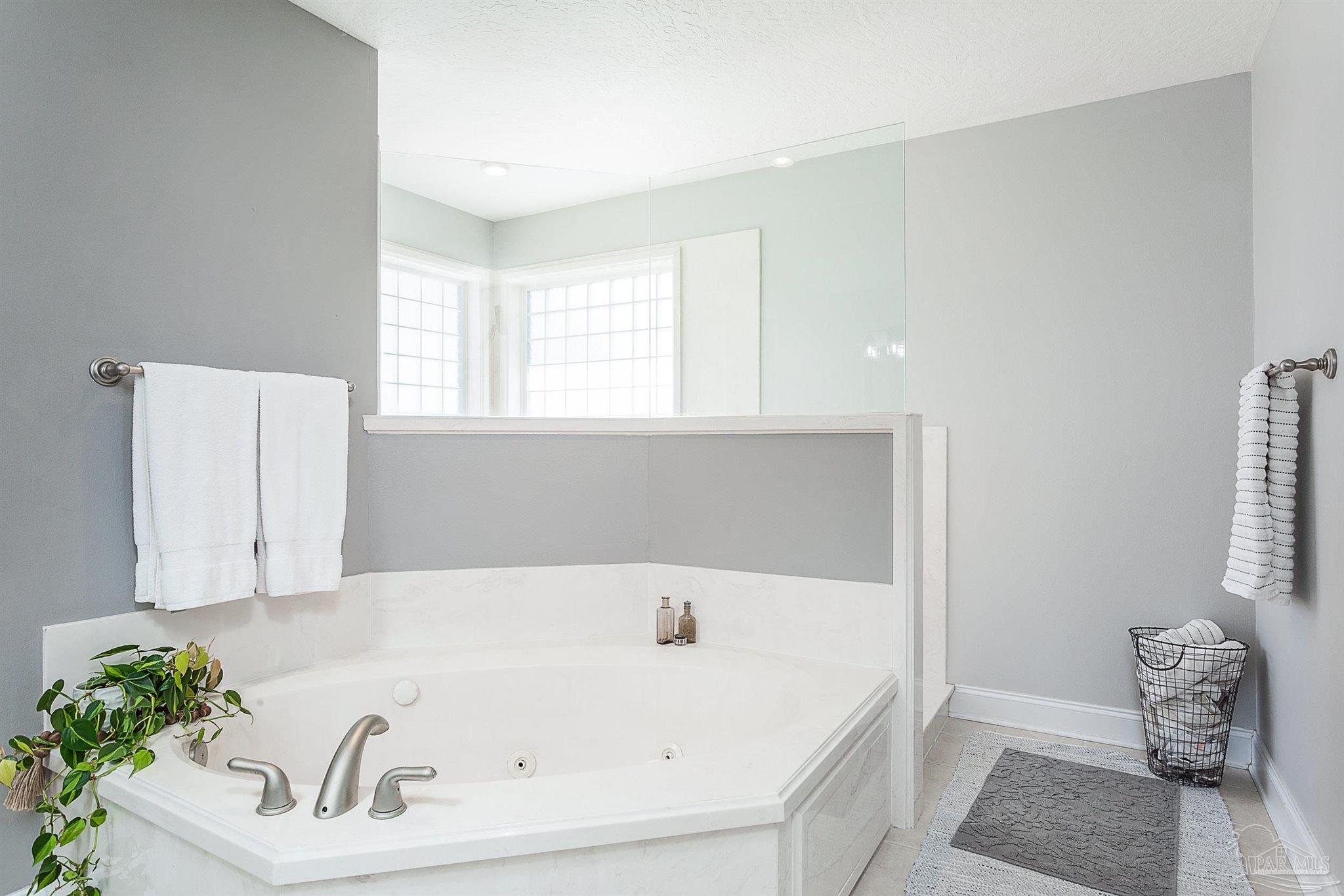 236 Tecumseh Ln