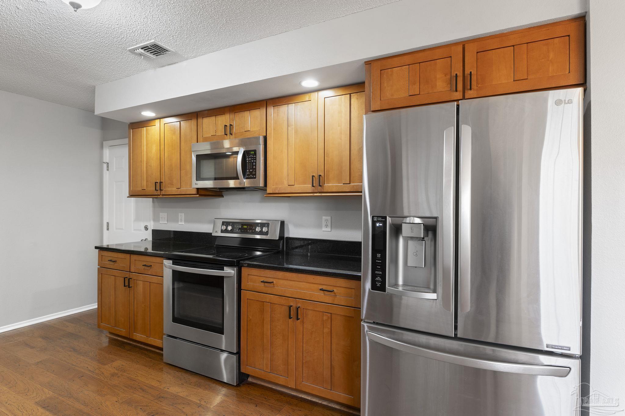 375 Mirabelle Dr