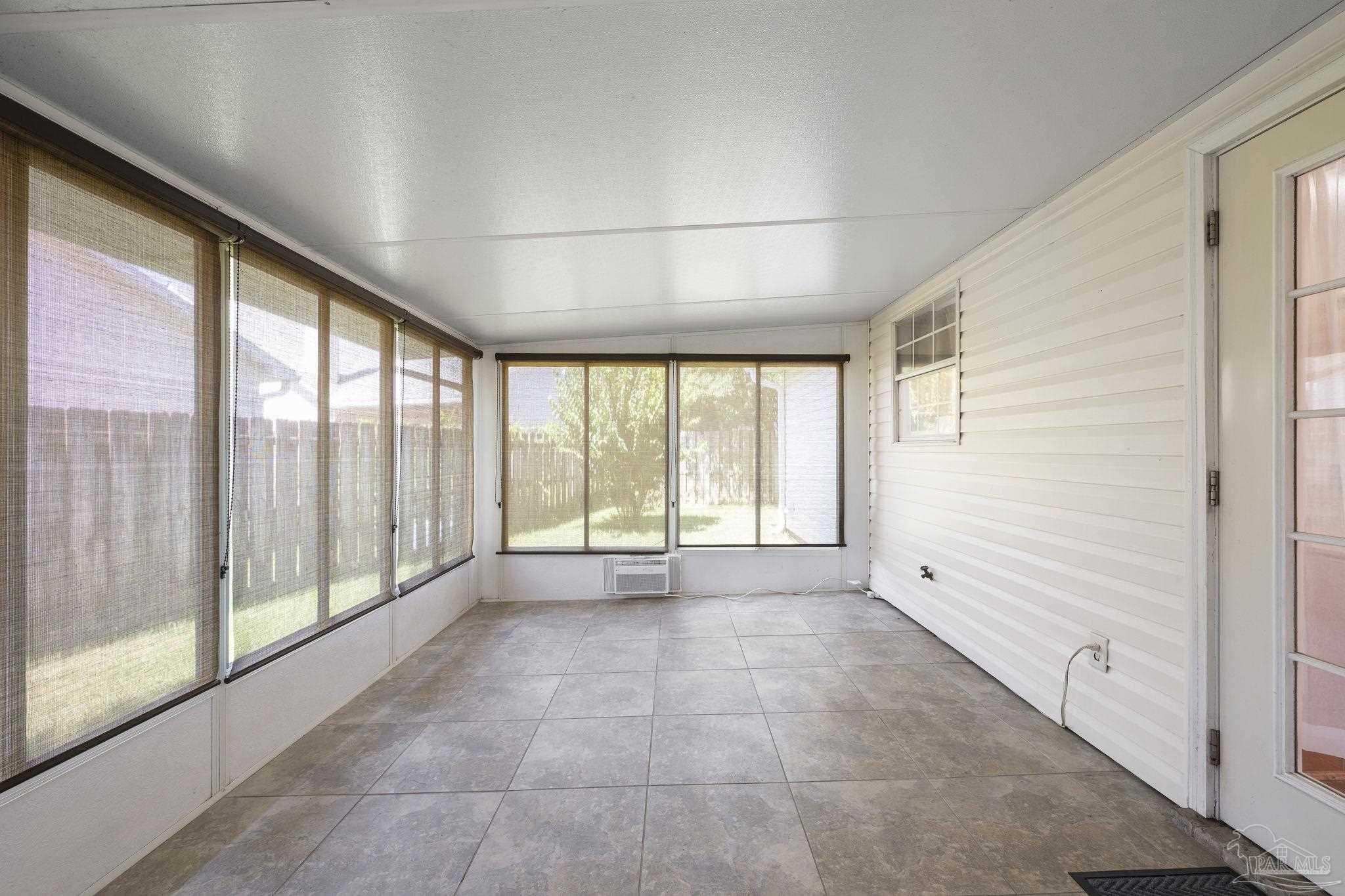 375 Mirabelle Dr