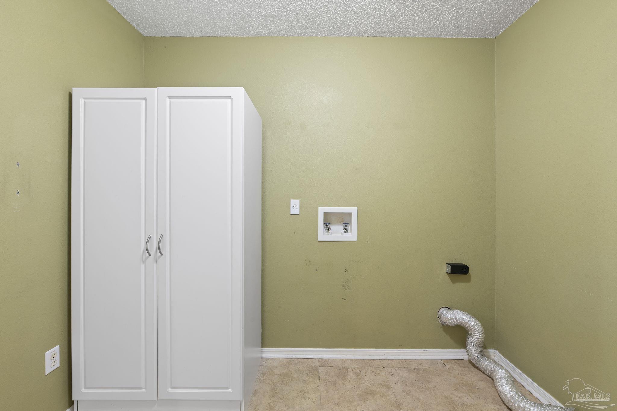 375 Mirabelle Dr
