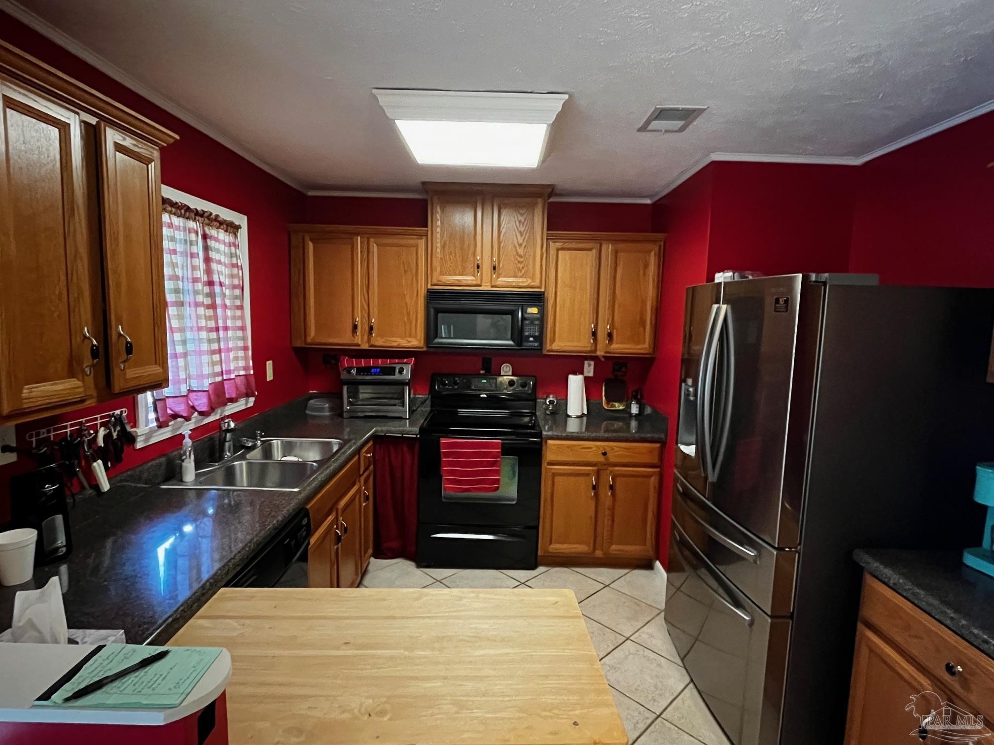 7330 Sachem Rd