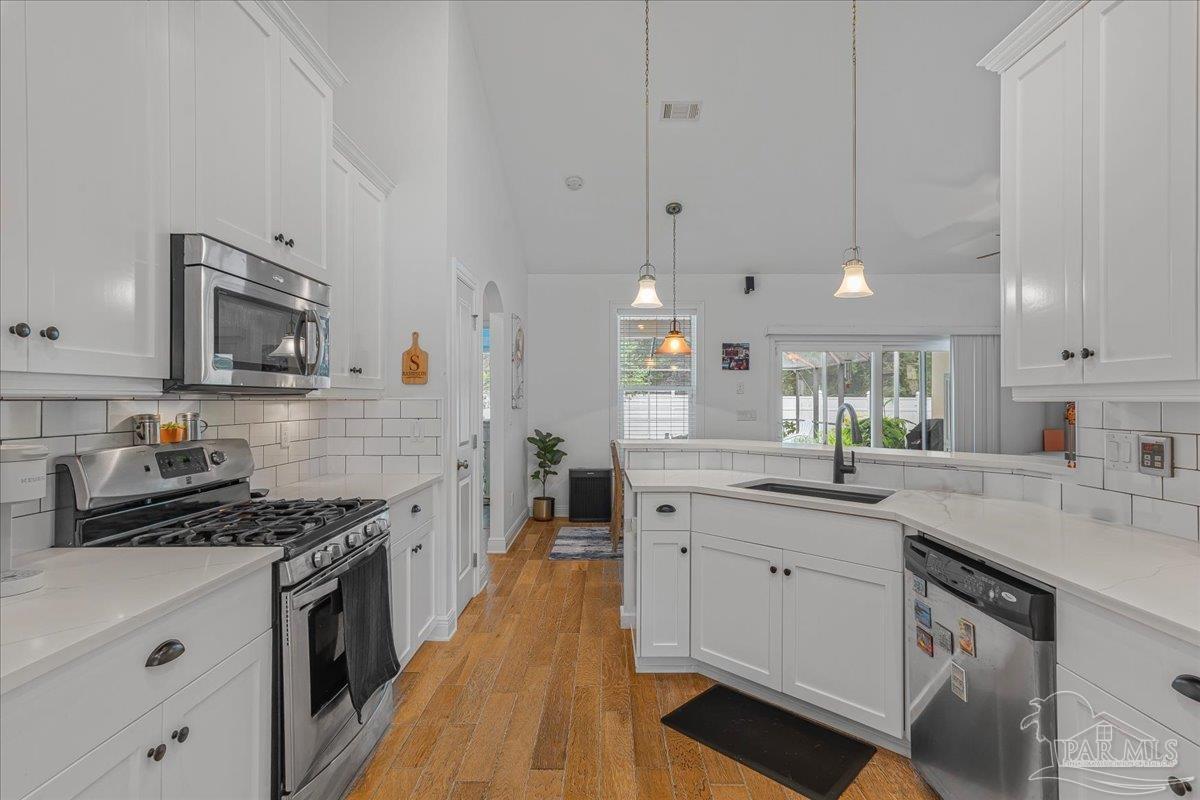 12877 Island Spirit Dr