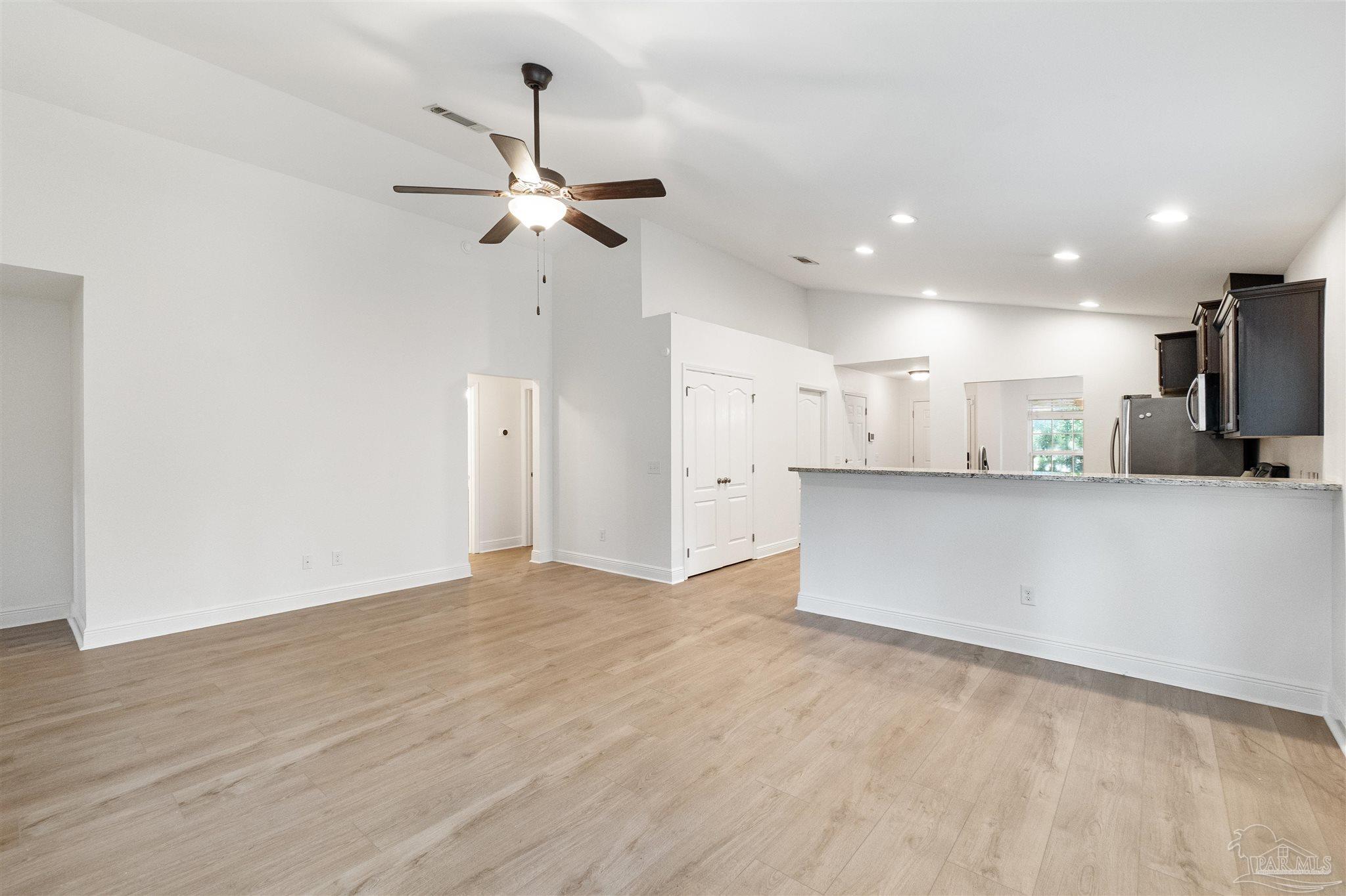 532 Edith Ln