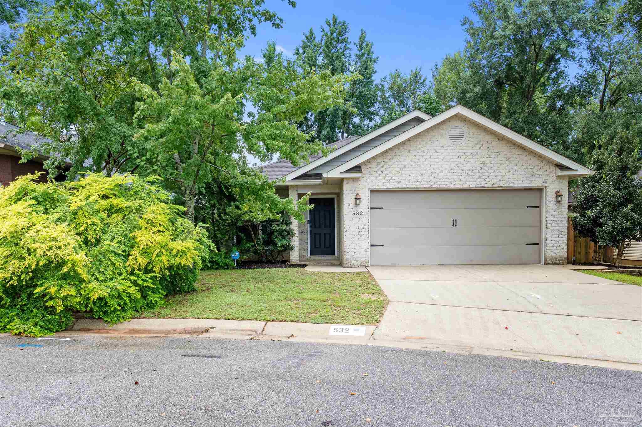 532 Edith Ln